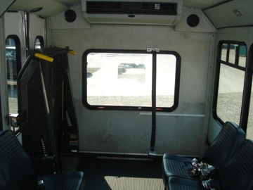 Picture of 2001 Ford E-350 ADA Shuttle Bus