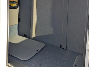 Picture of 2025 Chevrolet Diamond Shuttle Bus