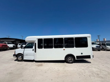 Picture of 2013 Chevrolet Express 4500 Arboc 23P