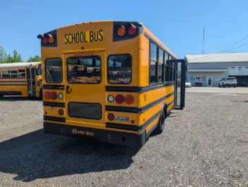 2020 Chevrolet E4500 Mid Bus 29P NJ Spec