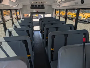 2020 Chevrolet E4500 Mid Bus 29P NJ Spec