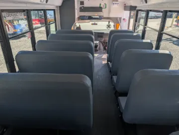 2020 Chevrolet E4500 Mid Bus 29P NJ Spec
