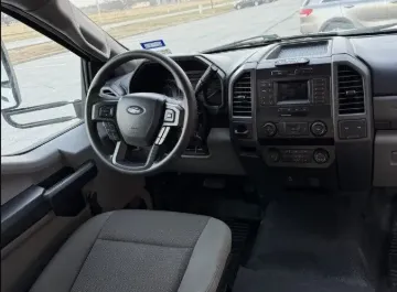 2021 Ford Super Duty F-550 Bus Transit Bus