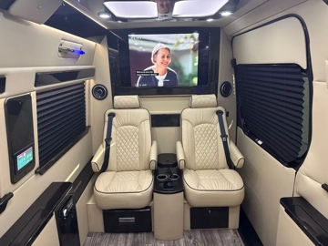 Picture of 2023 Mercedes-Benz Sprinter 3500XD Bus Passenger Van
