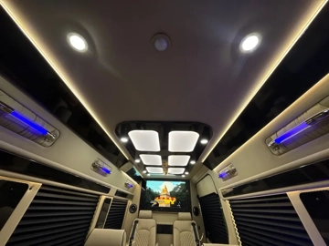 Picture of 2023 Mercedes-Benz Sprinter 3500XD Bus Passenger Van
