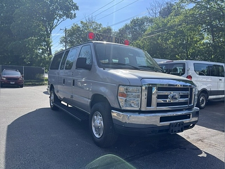 Picture of 2014 Ford E-250 Passenger Van
