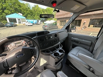 Picture of 2014 Ford E-250 Passenger Van