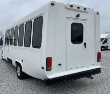 2019 Ford E-450 Diamond 24P ADA