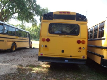 Picture of 2004 Thomas HDX ER School Bus