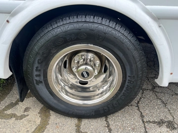 Picture of 2015 Ford E-450 Starcraft 18P ADA