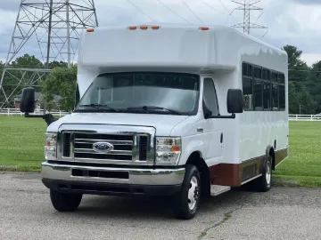 Picture of 2013 Ford E-450 Thor 14P ADA