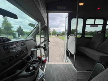 Picture of 2013 Ford E-450 Thor 14P ADA