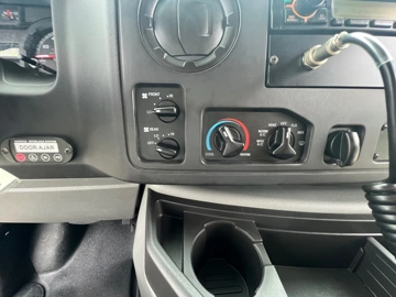Picture of 2013 Ford E-450 Thor 14P ADA