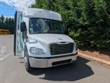 2017 Freightliner M2 26P Lavatory