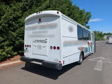 2017 Freightliner M2 26P Lavatory