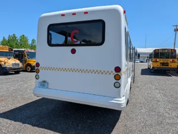2007 Freightliner MB Eldorado 
