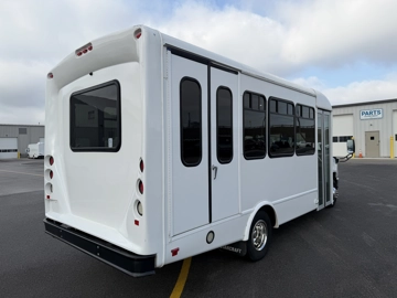 Picture of 2018 Ford E350 Shuttle Bus