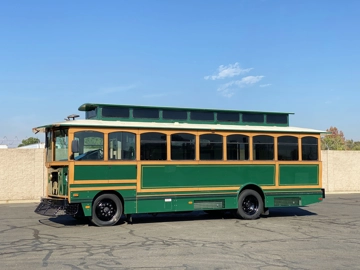 Picture of 2002 Freightliner CNG ADA Trolley Bus