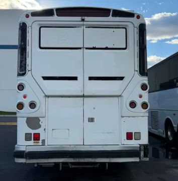 Picture of 2012 MCI D4505 Coach Bus