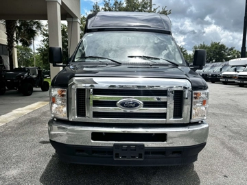 Picture of 2026 Turtle Top Vanterra Xlt Executive Shuttle Bus