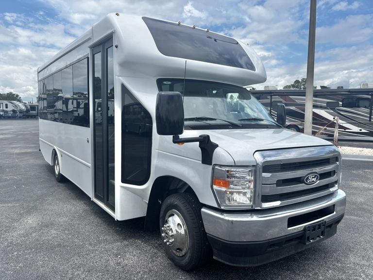 Picture of 2026 Turtle Top Terra Transit Shuttle Bus