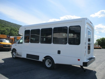 Picture of 2024 Ford Eldorado ADA Shuttle Bus
