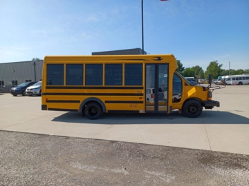 Picture of 2016 Chevrolet Micro Bird School Bus