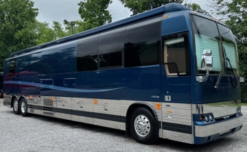 Picture of 2009 Prevost Xlii Motorcoach