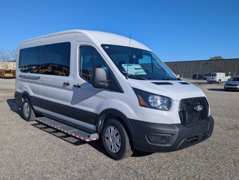 Picture of 2026 Ford Sta-Wagon Van Passenger Van