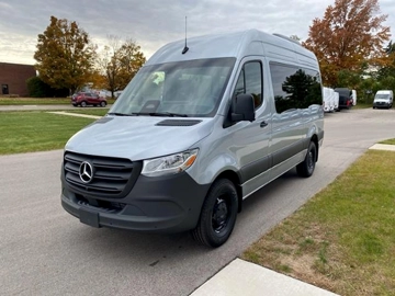 Picture of 2025 Mercedes-Benz Passenger Van