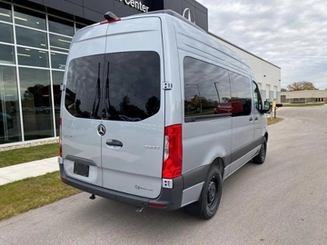 Picture of 2025 Mercedes-Benz Passenger Van