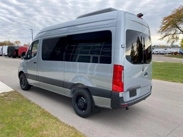 Picture of 2025 Mercedes-Benz Passenger Van