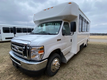 Picture of 2026 Ford Starcraft Allstar Shuttle Bus