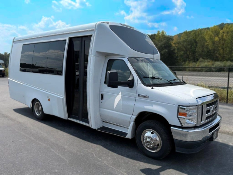 Picture of 2021 Ford E350 Berkshire Coach Shuttle Bus