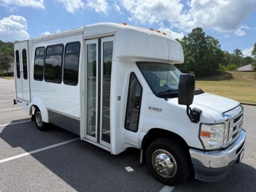 Picture of 2021 Elkhart Ecii ADA Shuttle Bus