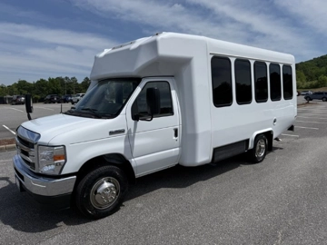 Picture of 2021 Starcraft Allstar Shuttle Bus