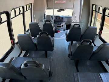Picture of 2019 Turtle Top Odyssey Shuttle Bus
