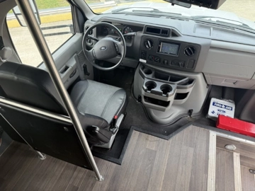 Picture of 2019 Starcraft Allstar Shuttle Bus