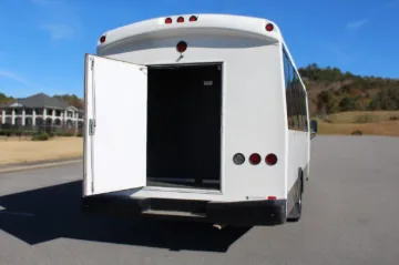 Picture of 2016 Champion Challenger Shuttle Bus