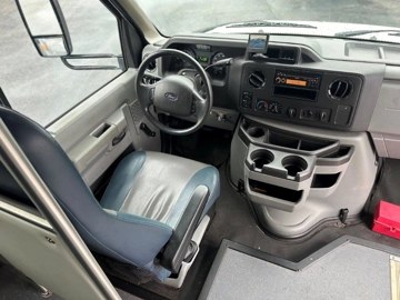 Picture of 2014 Starcraft Allstar Shuttle Bus