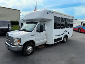 Picture of 2008 Starcraft Allstar Shuttle Bus
