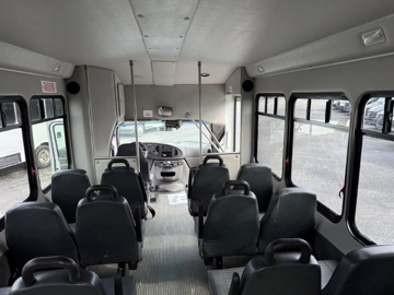 Picture of 2008 Starcraft Allstar Shuttle Bus
