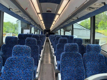 Picture of 2004 MCI J4500 Motorcoach Coach Bus