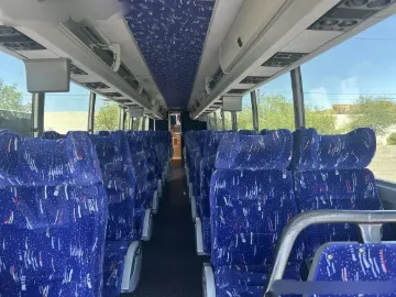 2008 Prevost H3-45