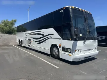 2008 Prevost H3-45