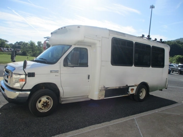 Picture of 2013 Ford Champion Challenger ADA Shuttle Bus
