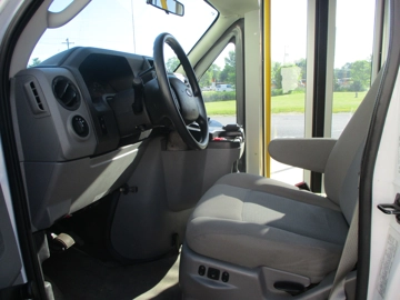 Picture of 2013 Ford Champion Challenger ADA Shuttle Bus