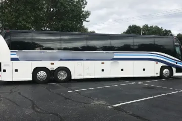 Picture of 2010 MCI J4500