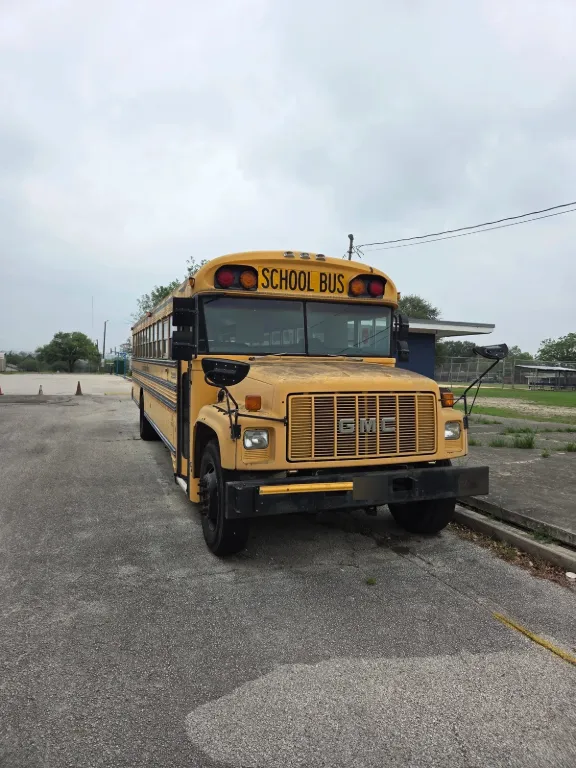 Picture of 1996 GMC Blue Bird School Bus