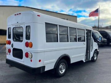 Picture of 2017 Blue Bird Girardin Shuttle Bus